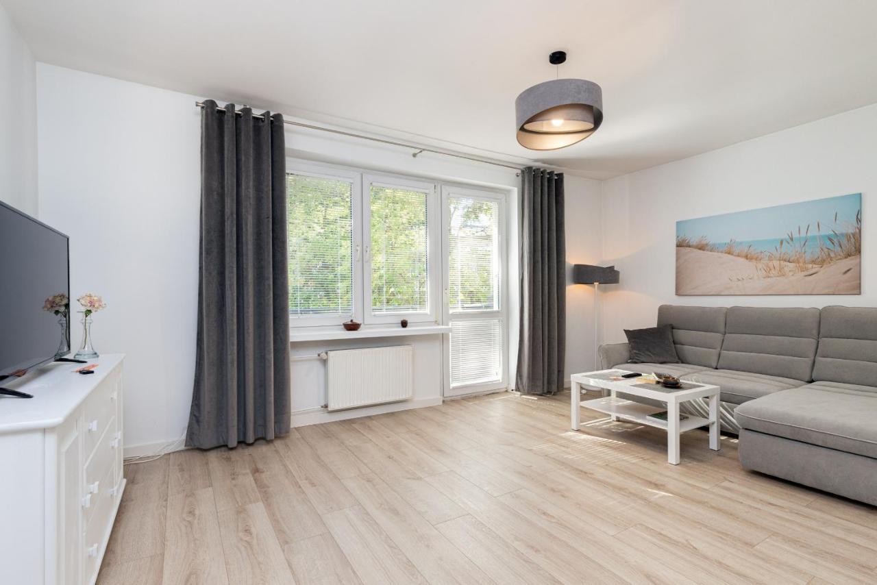 Gdanska Two-Bedroom Apartment Brzezno Beach By Noclegi Renters Exteriér fotografie